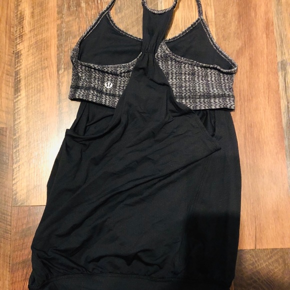 LULULEMON top - Picture 2 of 3